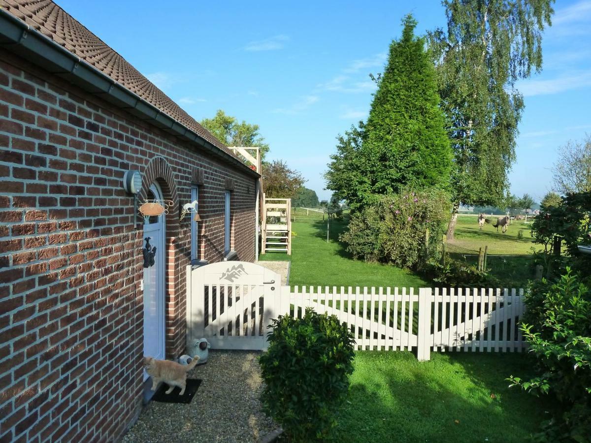 Entre Monts Et Collines B&B Et Spa En Option ภายนอก รูปภาพ